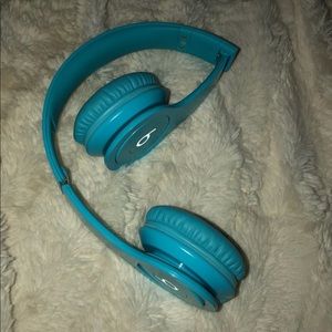 beats head phones